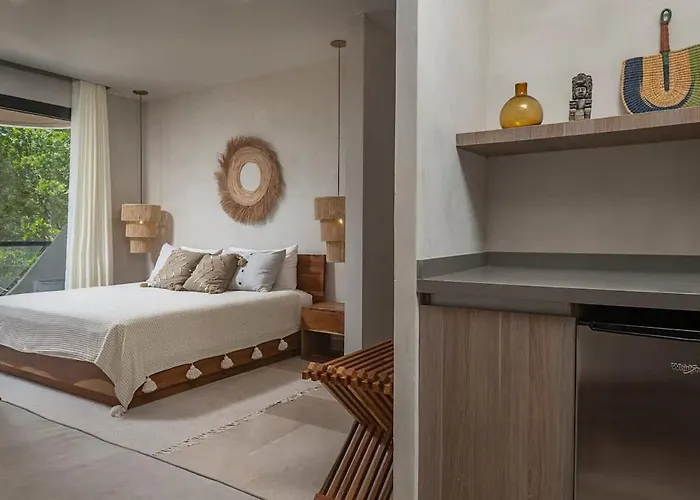 Beachfront 3br At Tankah Bay *