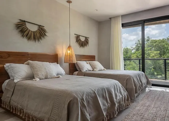 Beachfront 3br At Tankah Bay Apartment *