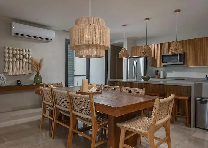 Beachfront 3br At Tankah Bay Apartment Tancah