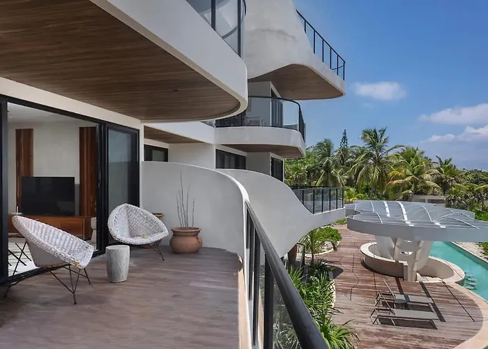 Apartment Beachfront 3br At Tankah Bay